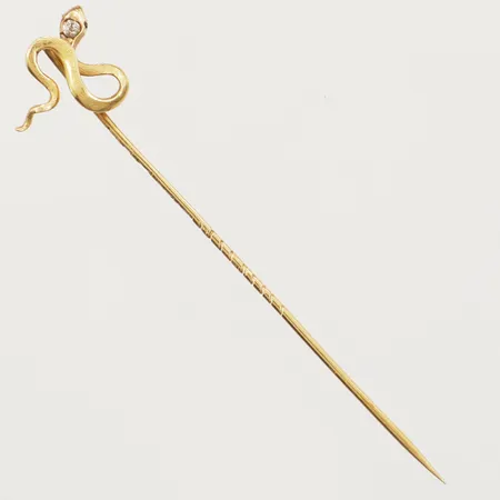 Slipsnål orm med diamant 1x0,02ct längd 64mm 18K Vikt: 1,5 g