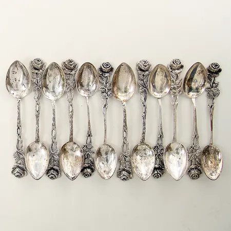 12 Moccaskedar längd 10cm svensk importstämpel silver 830-835/1000 Vikt: 110,9 g