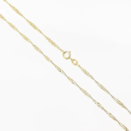 Kedja Singapore längd 52cm, bredd 2mm, 18K Vikt: 5,1 g