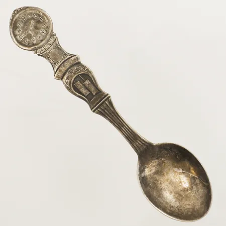 Dopsked graverad, silver 830/1000 Vikt: 29,4 g