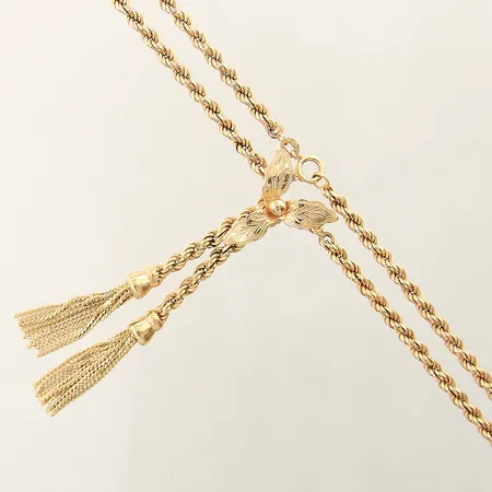 Collier med integrerat hänge längd 43,5cm bredd 3,1mm 18K  Vikt: 15,8 g