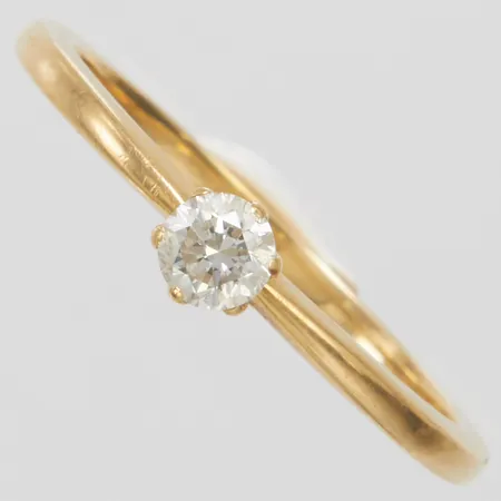 Enstensring med diamant 1 x 0,25ctv W/SI enligt gravyr stl 19½, bredd 2,5-4,5mm, GHA, 18K Vikt: 3,1 g