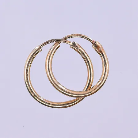 Örhängen Ø10 mm, 18K. Vikt: 0,6 g