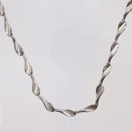 Collier 47cm bredd 3-7mm GHA silver 925/1000 Vikt: 27 g