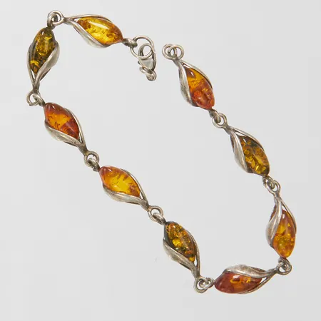 Armband med bärnsten längd 20cm, bredd 8mm, defekt lås, silver 925/1000, bruttovikt: 10,0g Vikt: 10 g