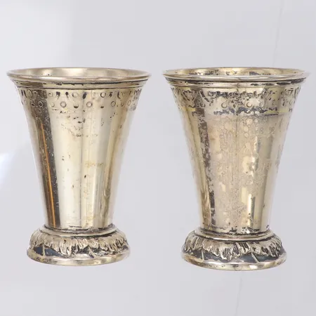 2 bägare, höjd 55mm, CGH år 1933-1936, 830/1000 silver Vikt: 39 g