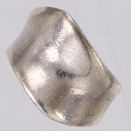 Ring stl:17 bredd 15,5mm silver 925/1000 Vikt: 4,4 g