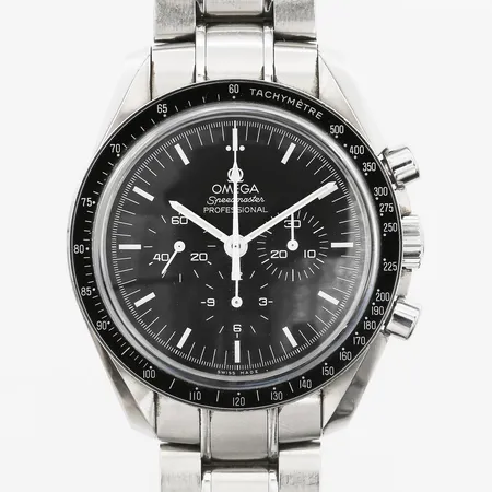 Herrur Omega Speedmaster Moonwatch stål, automatisk, 42mm, refnr 311.30.42.30.01.006, snr 7883720, cal 1863, kronograf, safirglas, länk i stål med bruksrepor, pictogram, manualer, lupp, länkverktyg, två extra armband i tyg, box, ytterkartong 
