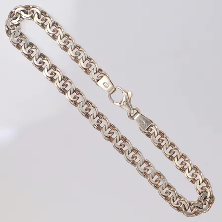 Armband, Bismarck, längd 19cm bredd 5,1mm, Unoaerre 925/1000 silver Vikt: 7,5 g