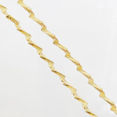 Collier "Fjällbäck" Björn Weckström för Lapponia, längd 41,5cm, bredd 3-7mm, Finland år 2003, smyckespåse och certifikat 2007, 18K Vikt: 33,6 g