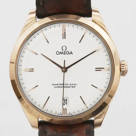 Herrur Omega De Ville Trésor 18K, automatisk, 40mm, refnr 432.53.40.21.02.002, snr 88041446, datum, safirglas, co-axial 8511, präglat brunt läderband, lås i 18K, inga tillbehör 
