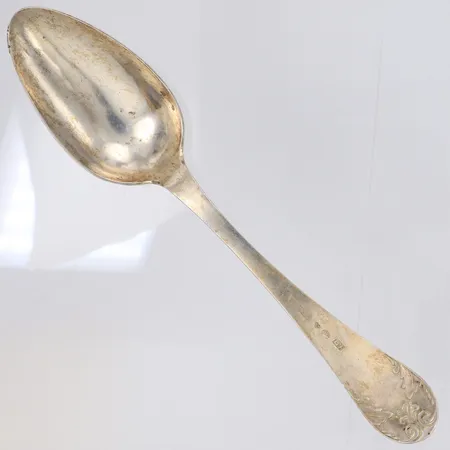 Sked, längd 21cm, bucklor, gravyr, 830/1000 silver Vikt: 37,4 g