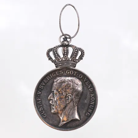 Medalj För trohet och flit, 1943, gravyr, 830/1000 silver. Vikt: 38,2 g