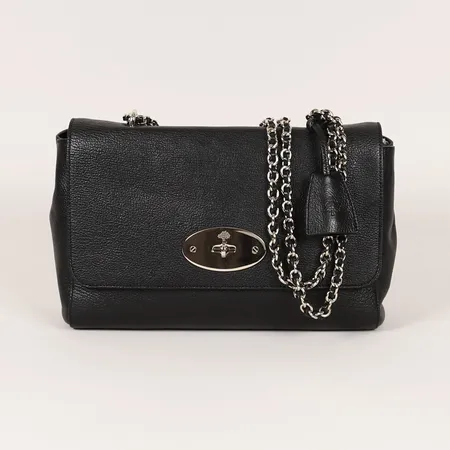 Väska Mulberry, Medium Lily, svart läder med beslag i gulmetall, ca 17x26x9cm, serie-nrr: 2026937, kvitto 2014, dustbag.