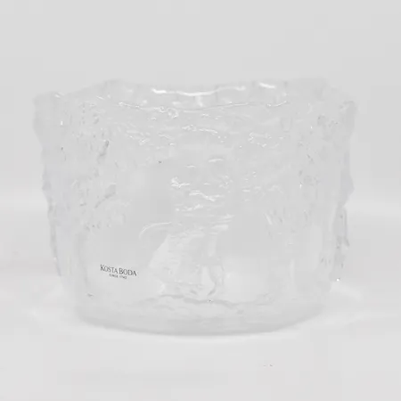 Glasskål Kosta Boda Kjell Engman Midsommardansen/Sverigeskålen höjd 10cm Ø 14 cm