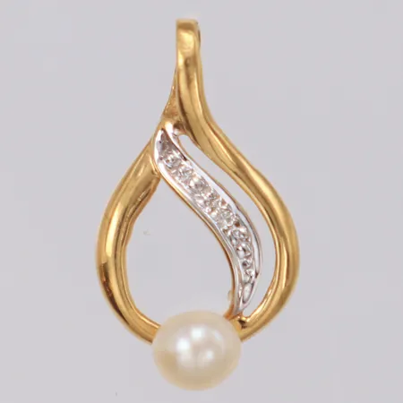 Hänge med pärla och diamant ca 0,005ct, längd 18mm, 18K Vikt: 0,6 g