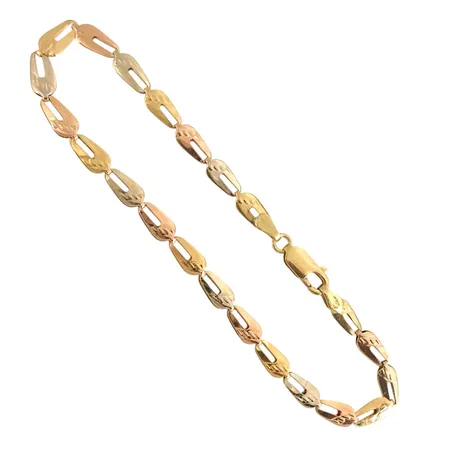 Armband i 18K guld, trefärgad modell, längd 20,0 cm, bredd 4 mm, tjocklek 1,5 mm, fint skick Vikt: 5,3 g