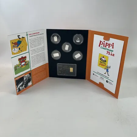 Pippi Långstrump 75ÅR samalrseire, 3st silvertackor 2,5g/st 999/silver, 2st silvertackor 5g/st 999/1000 silver, 1st guldtacka, 2,5g, snr: 083/399, 24K, Orginal förpackning.