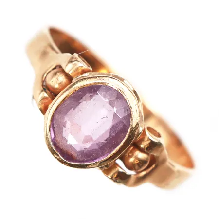 Ring med sten, stl:20, 18K. Vikt: 5,1 g