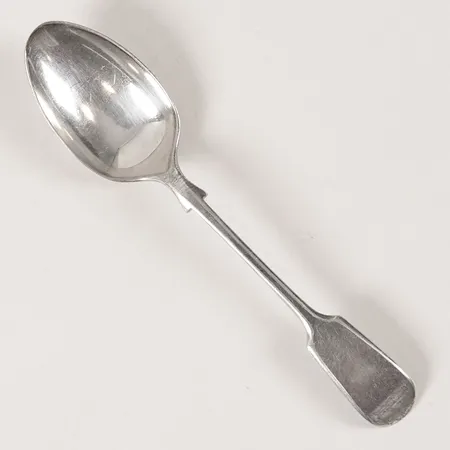 En tesked, modell: old English fiddle, 14cm, nysilver.