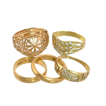 Diverse smycken, 14K guld - bruttovikt 11,9g, 18K guld - vikt 8,6g, slitage, gravyr