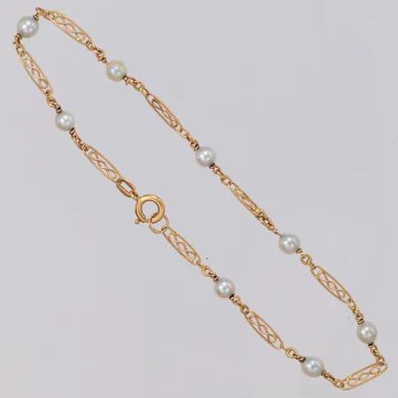 Armband med pärlor Ø3,9mm, längd 20cm, 18K Vikt: 2,3 g