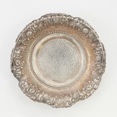 Fat med hänkel i silver 14cm S830/1000 160,1g.