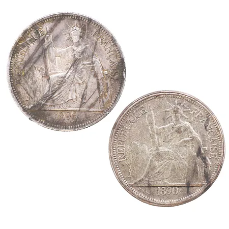 2st mynt 900/1000 silver. Vikt: 50,4 g