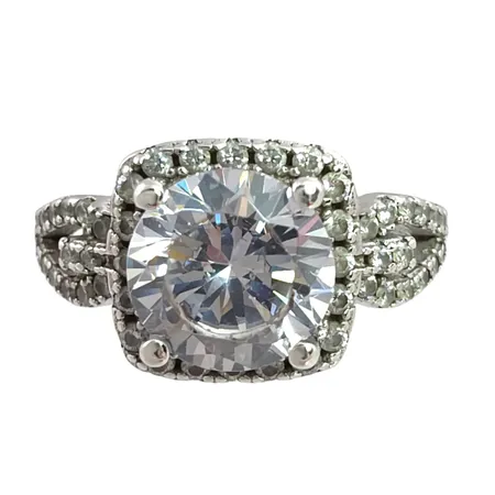 Ring silver 925/1000 Cubic Zirconia, stl:17,0 mm, bredd 1,7-10 mm, stenar utan anmärkning, fint skick Vikt: 3,9 g