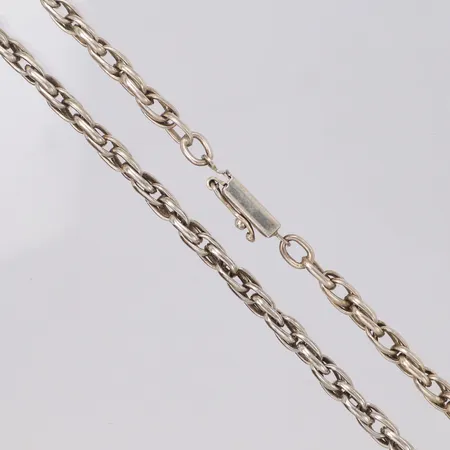 Collier längd 47cm, bredd 3,8mm, Unoaerre, 925/1000 silver Vikt: 17,2 g