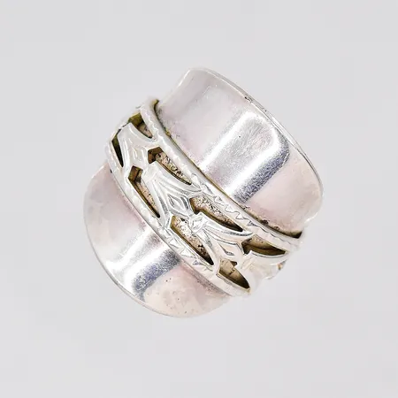 Ring stl 20 bredd ovandel 26mm Gewe Guld & Silver AB silver 925/1000 Vikt: 12 g