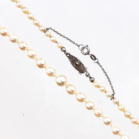 Pärlcollier doserat, odlade pärlor, längd:53cm, bredd:3,3-7mm, lås i 925 silver. Vikt: 0 g