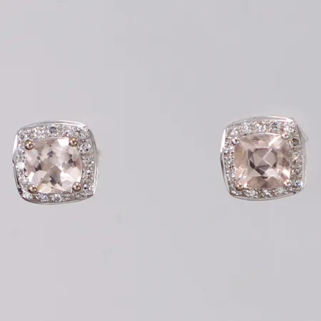 Ett par örhängen med rosa stenar och diamanter ca 0,16ctv, bredd 6,1mm, GHA, vitguld 18K Vikt: 2,1 g