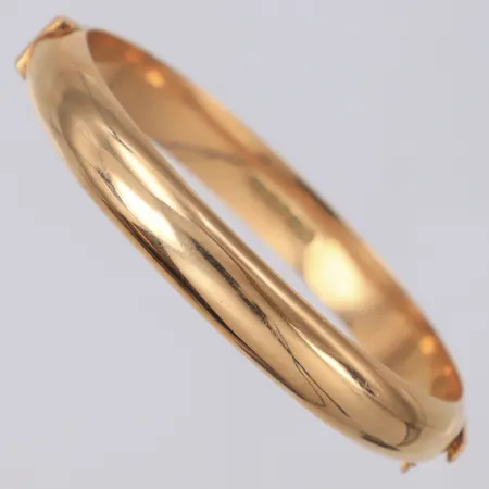 Armring Ø6,5cm bredd 9,8mm säkerhetskedja, repigt, personlig gravyr 14K Vikt: 18,1 g