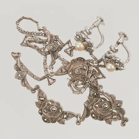 Collier 42cm och Örhängen Silver med Markasiter S835/1000 11,5g.