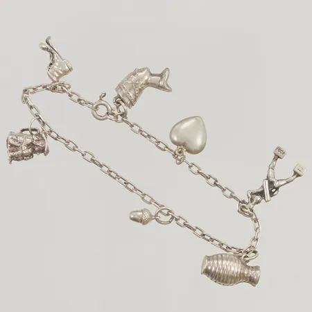 Armband med 7 Berlocker 17cm Silver S830/1000 11,5g.