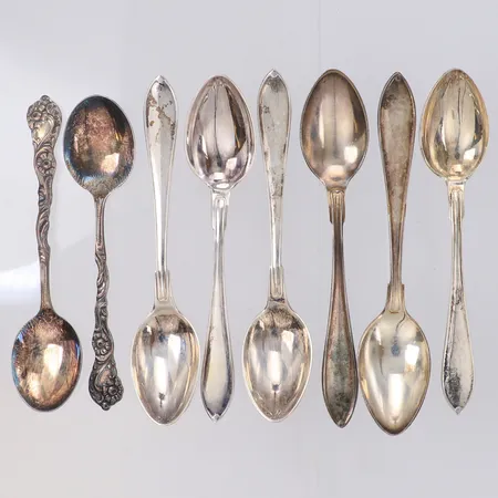 8 Kaffeskedar, 830/1000 silver Vikt: 89,1 g