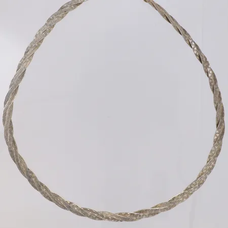 Collier, manglat, längd 41cm bredd 5,5mm, 925/1000 silver Vikt: 11,4 g