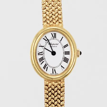 Damur Chopard Genève Ø ca 21mm, manuell, safir på kronan, boett samt integrerad länk i 18K, 53054# 5030# D 6002, mindre repor på boett, inga tillbehör, bruttovikt: 46,4g