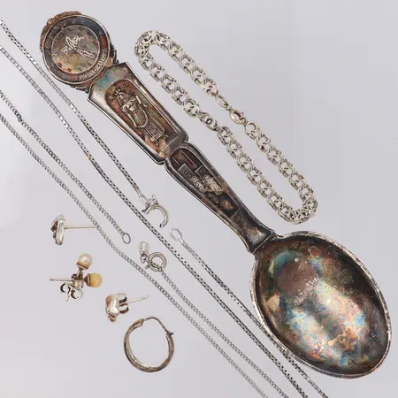 Dopsked, Diverse silversmycken, defekt, 830/1000 silver Vikt: 40,7 g