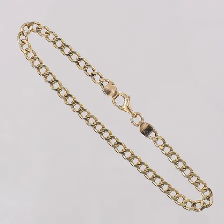 Armband pansar ihåligt, längd 18cm bredd 3,9mm, bucklor, skadat lås. 18K.  Vikt: 3,8 g