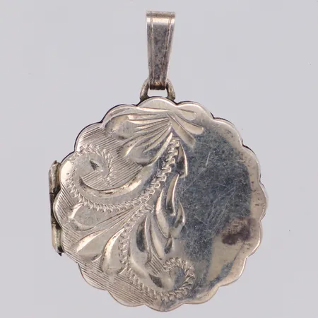Hänge, medaljong, längd 30mm, Guldia, 925/1000 silver Vikt: 3,4 g Skickas med postpaket.