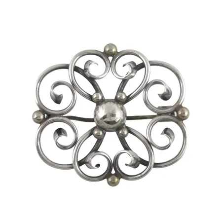 Vintage Brosch 1940-tal silver förgyllda detaljer, mått 37x41 mm, tillverkare H Olsson Asa-Silver Falkenberg 1949 Vikt: 9,1 g