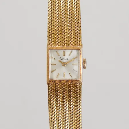 Damur Mirona manuell 18K integrerad länk med ställbar längd ca 17,5-18,5cm, 18K. Bruttovikt: 38,1g Vikt: 38,1 g