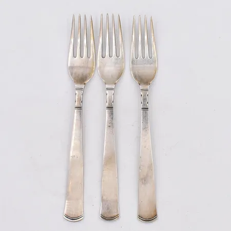 3 Förrättsgafflar modell Rosenholm längd 13,7cm silver 830/1000 Vikt: 59,5 g