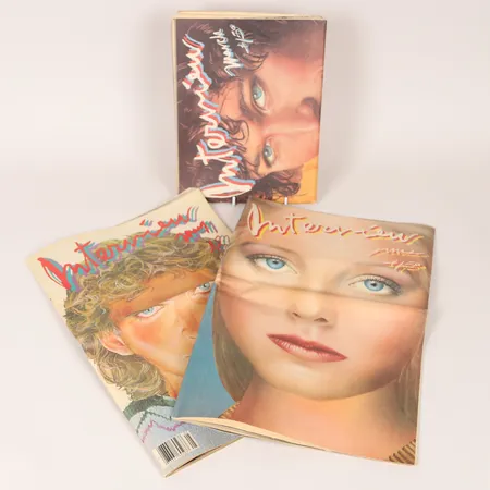 Tre tidningsmagasin Andy Warhol Interview Magazine, 80-tal, bland annat Jodie Foster, 1980, slitage, mindre skador.