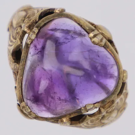 Ring med ametist stl: 16¼, bredd 16mm, 925/1000 silver Vikt: 4,4 g