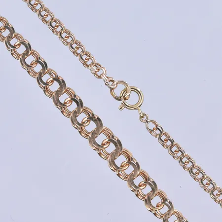 Collier doserad Bismarck längd 45,5 cm, bredd 3-6 mm 18K. Vikt: 12,5 g