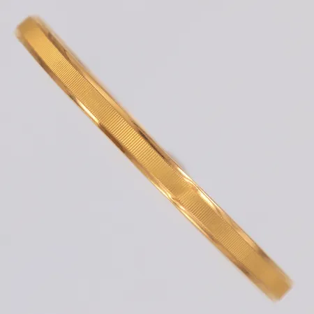 Armring Reyhan Ø18,5cm bredd 5,0mm bucklor, repig 22K Vikt: 6,5 g