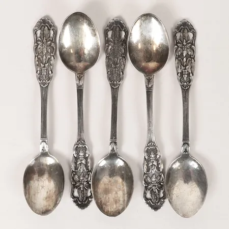 Fem kaffeskedar, längd: 10,5cm, Guldsmedsaktiebolaget I Stockholm, Stockholm 1958, silver 830/1000 Vikt: 38,8 g